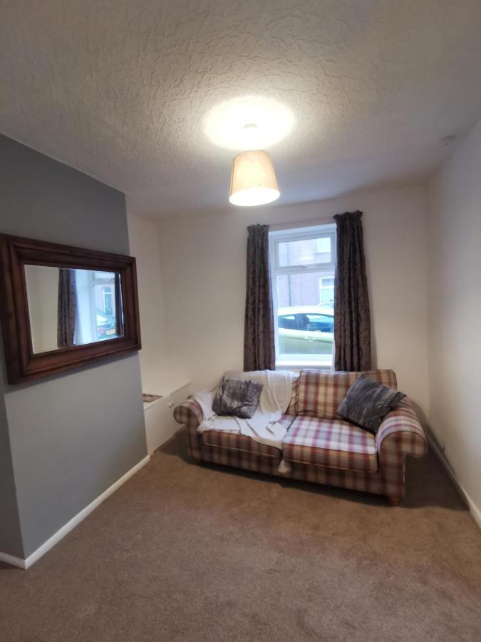 Parkside House 3 bedroom 2 bathroom. parking. Barrow-in-Furness Bagian luar foto